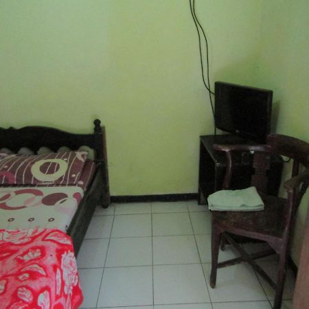 Penginapan Melati Sarangan Exteriör bild