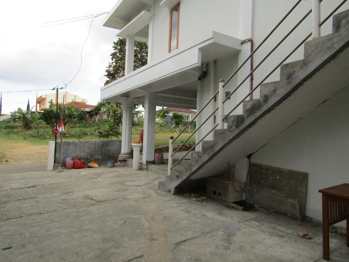 Penginapan Melati Sarangan Exteriör bild