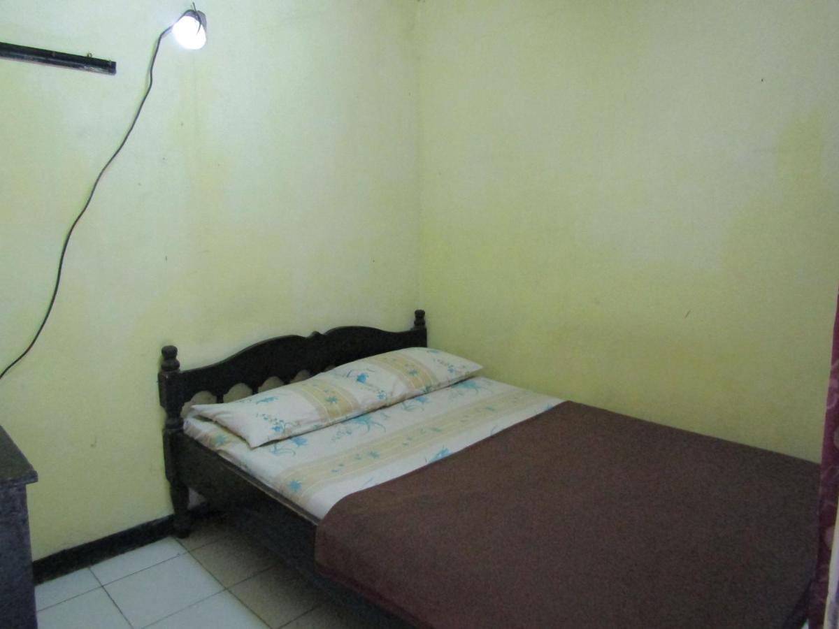 Penginapan Melati Sarangan Exteriör bild