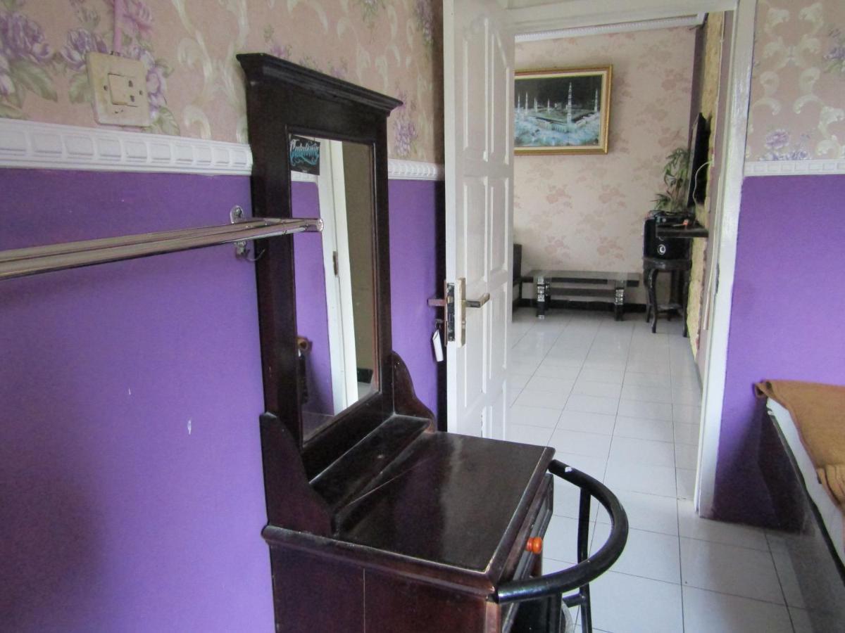 Penginapan Melati Sarangan Exteriör bild