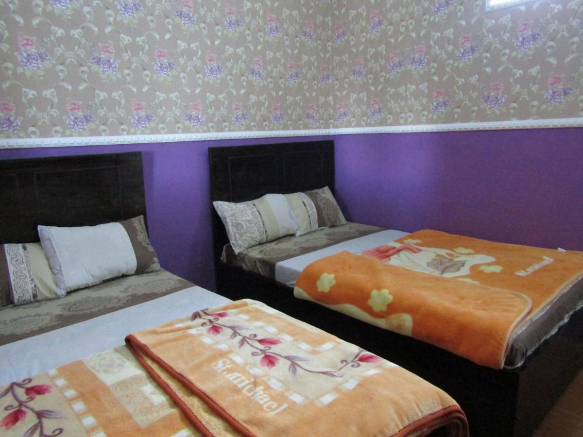 Penginapan Melati Sarangan Exteriör bild